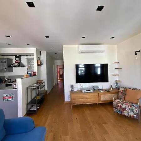 Gem Offering Vibrant Social Life Along The Breathtaking Bosphorus *